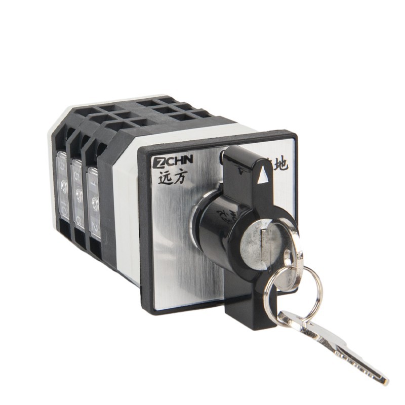 LW12-16A/3P Universal Switch lukkolla.